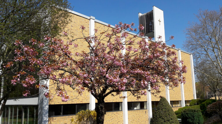 Martinus-Kirche in Berlin-Tegel, Copyright: Cornelia Saxe